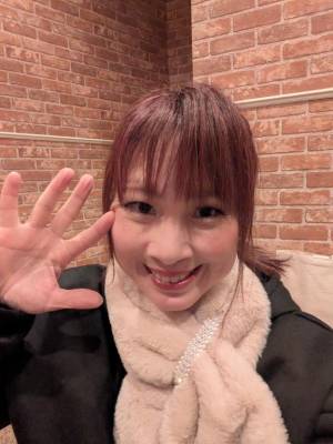 岡本　みや 48歳