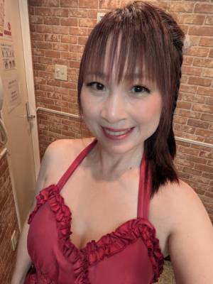 岡本　みや 48歳