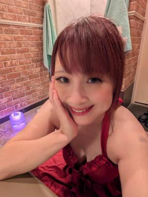 岡本　みや 48歳