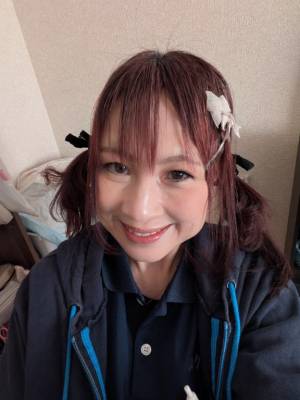 岡本　みや 48歳