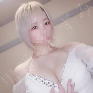 あずみ 24歳