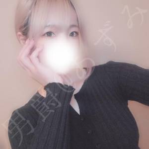あずみ 24歳