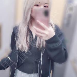 あずみ 24歳