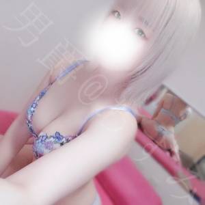 あずみ 24歳