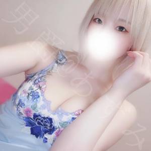 あずみ 24歳