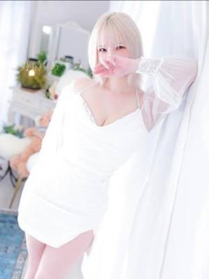 あずみ 24歳