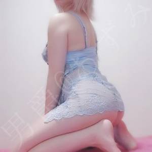あずみ 24歳