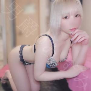 あずみ 24歳