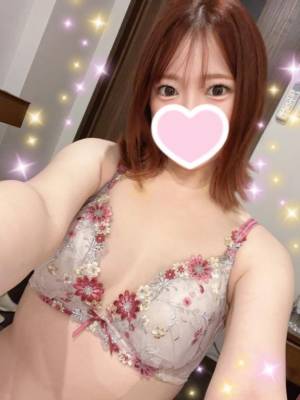 みな 24歳