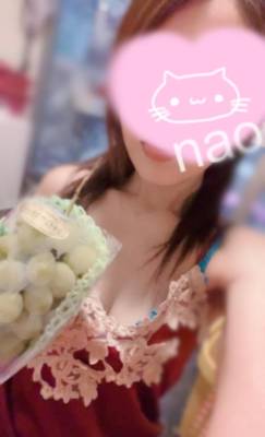 なお 23歳