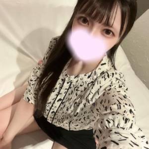 ゆい 23歳