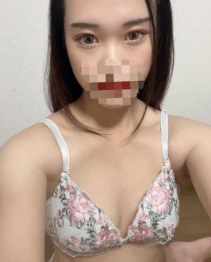 ひな 22歳