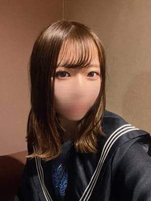 なつ 19歳