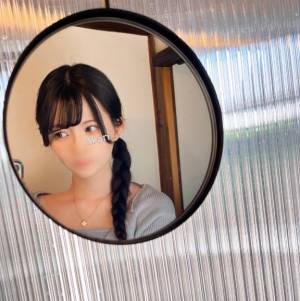 あかり 22歳