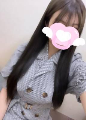 あいな 18歳