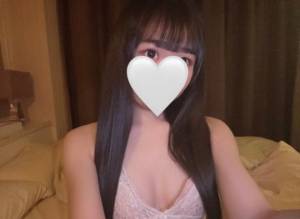 りこ 20歳