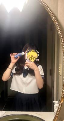 もこ 19歳