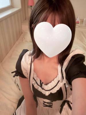 りり 23歳