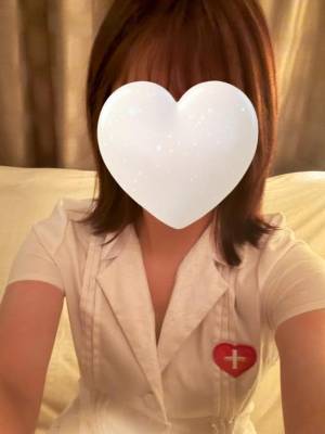 りり 23歳