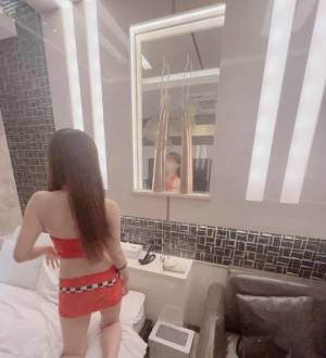 さやか 22歳