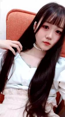 あき 18歳