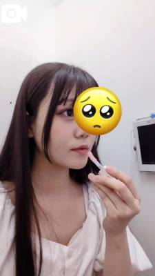 あき 18歳