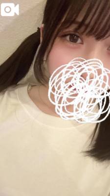 りほ 23歳
