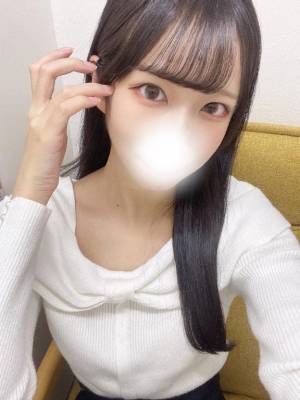 まい 20歳