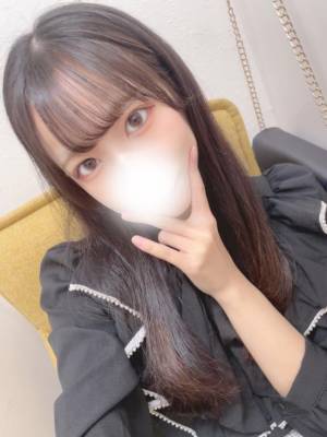 まい 20歳