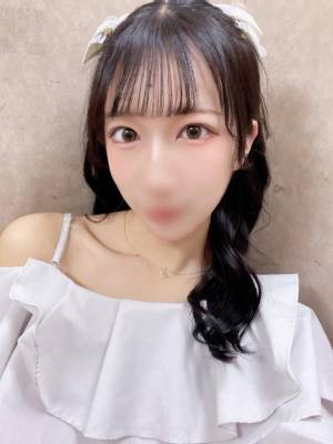 まい 20歳