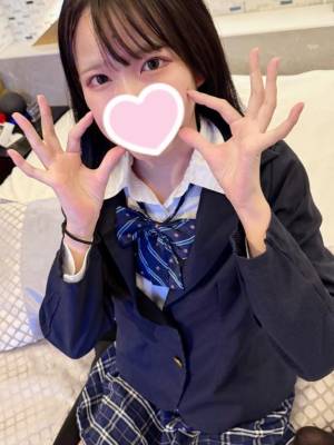 まい 20歳