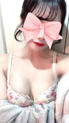 せれな 22歳