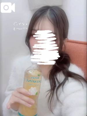 あや 20歳