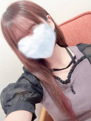 りり 22歳