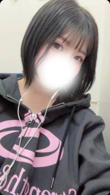 ひなみ 22歳