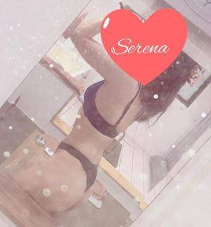 セレナ 25歳
