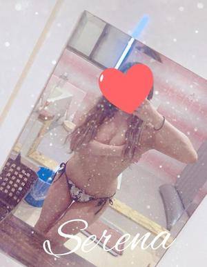 セレナ 25歳