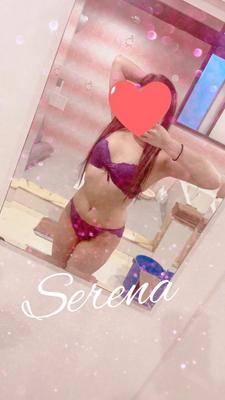 セレナ 25歳