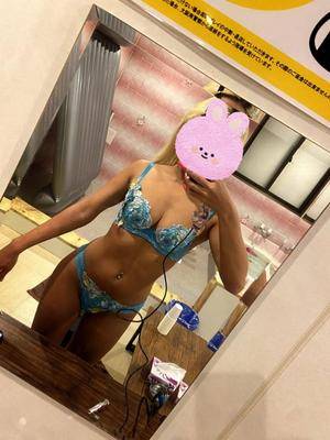 ノノ 24歳