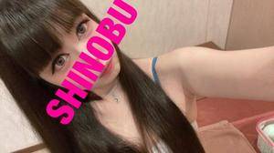 シノブ 24歳