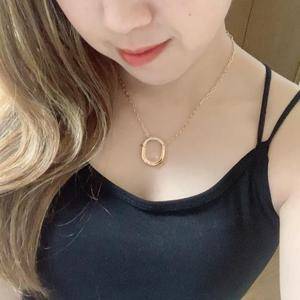 ニイナ 28歳