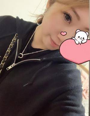 ニイナ 28歳