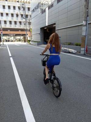 ニイナ 28歳