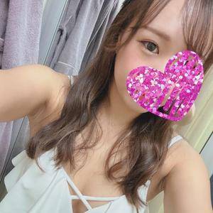 メイ 26歳
