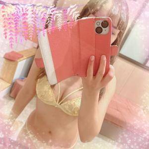 メイ 26歳