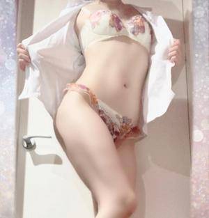 クレハ 22歳