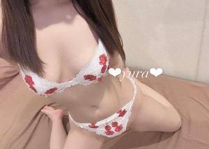 ユラ 19歳