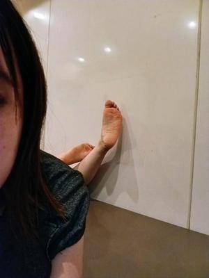 ユイ 23歳