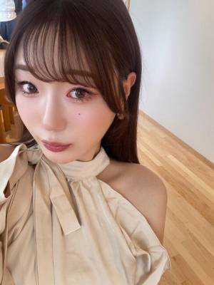 もも 24歳