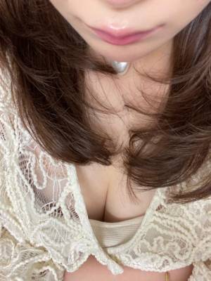 もも 24歳